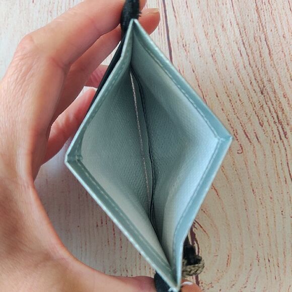 Lululemon handmade crossbody phone holder with card holder - Picture 7 of 9